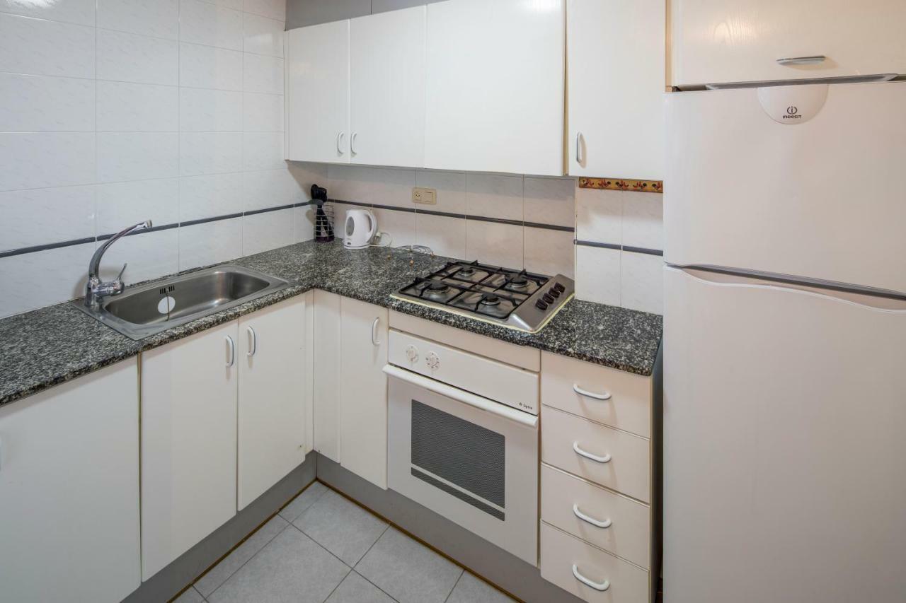 Apartamento Castell De Perelada Apartment Girona Ngoại thất bức ảnh