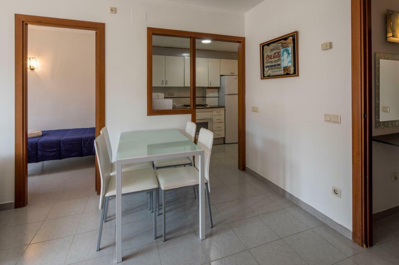 Apartamento Castell De Perelada Apartment Girona Ngoại thất bức ảnh